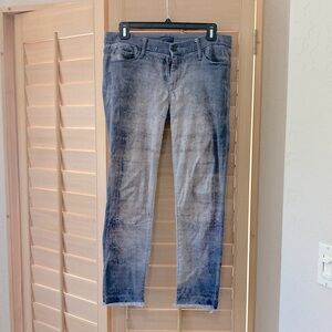 Mother Looker Ankle Fray size 29